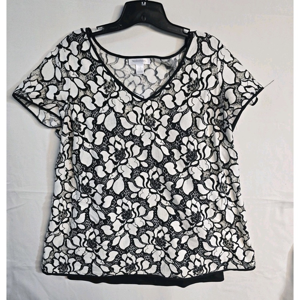 Motherhood Maternity Women's  L Top Crochet  Lined